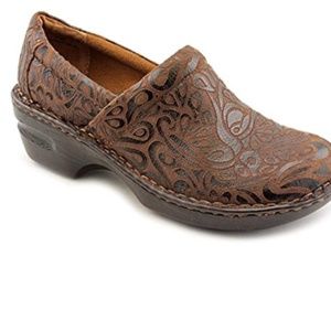 b.o.c. Brown Patterned Clogs